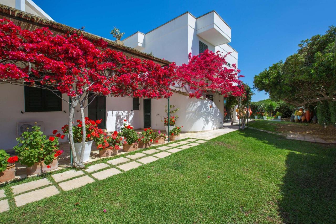 סן פוקה Residence Punta Cassano - In Piscina Sulla Spiaggia Di Sabbia מראה חיצוני תמונה